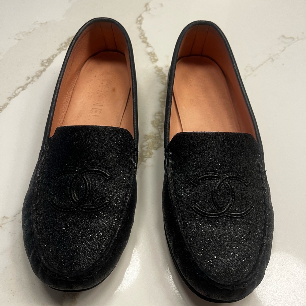 Chanel Black Loafers Size 38.5 - Picture 2 of 6
